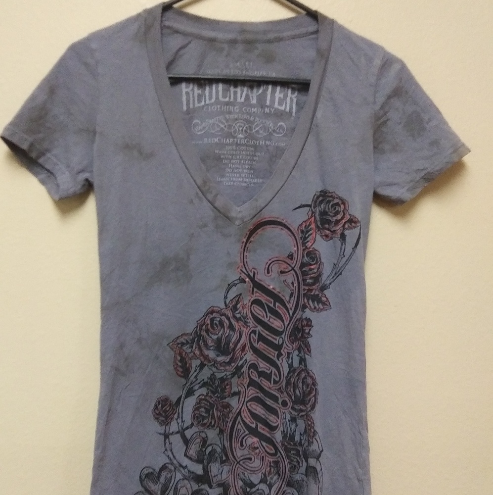 Red Chapter Small Short Sleeve  "Forget"